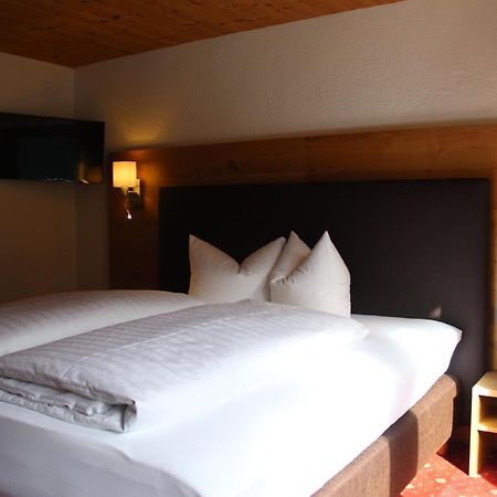 Pension Jaegerhof Sankt Anton am Arlberg Ngoại thất bức ảnh