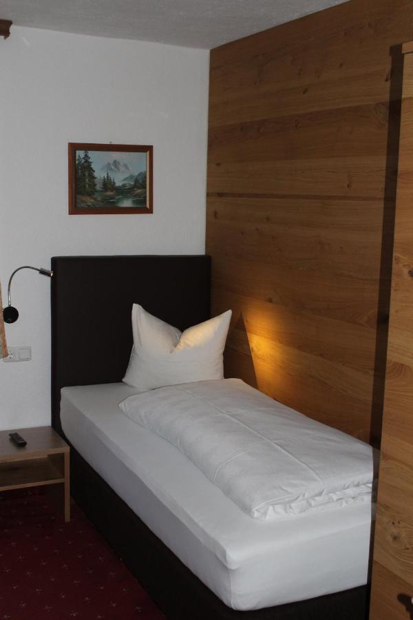 Pension Jaegerhof Sankt Anton am Arlberg Ngoại thất bức ảnh