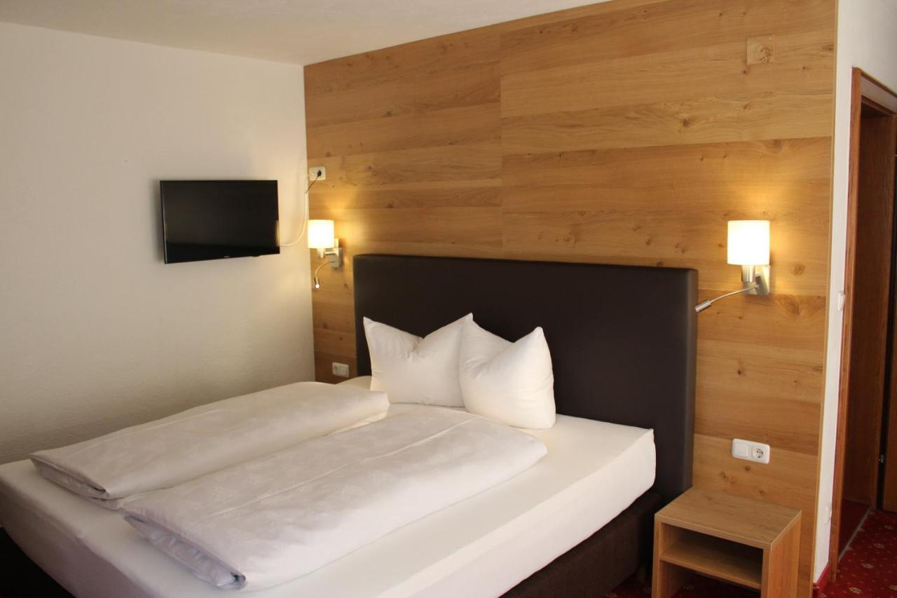 Pension Jaegerhof Sankt Anton am Arlberg Ngoại thất bức ảnh